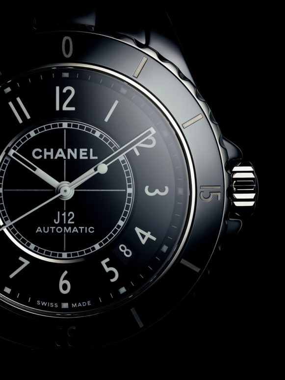 Chanel J12