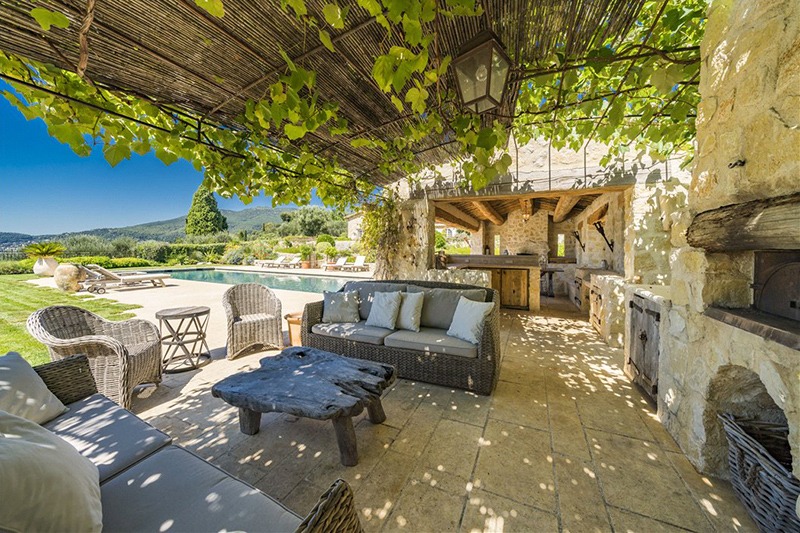 Châteauneuf De Grasse Villa