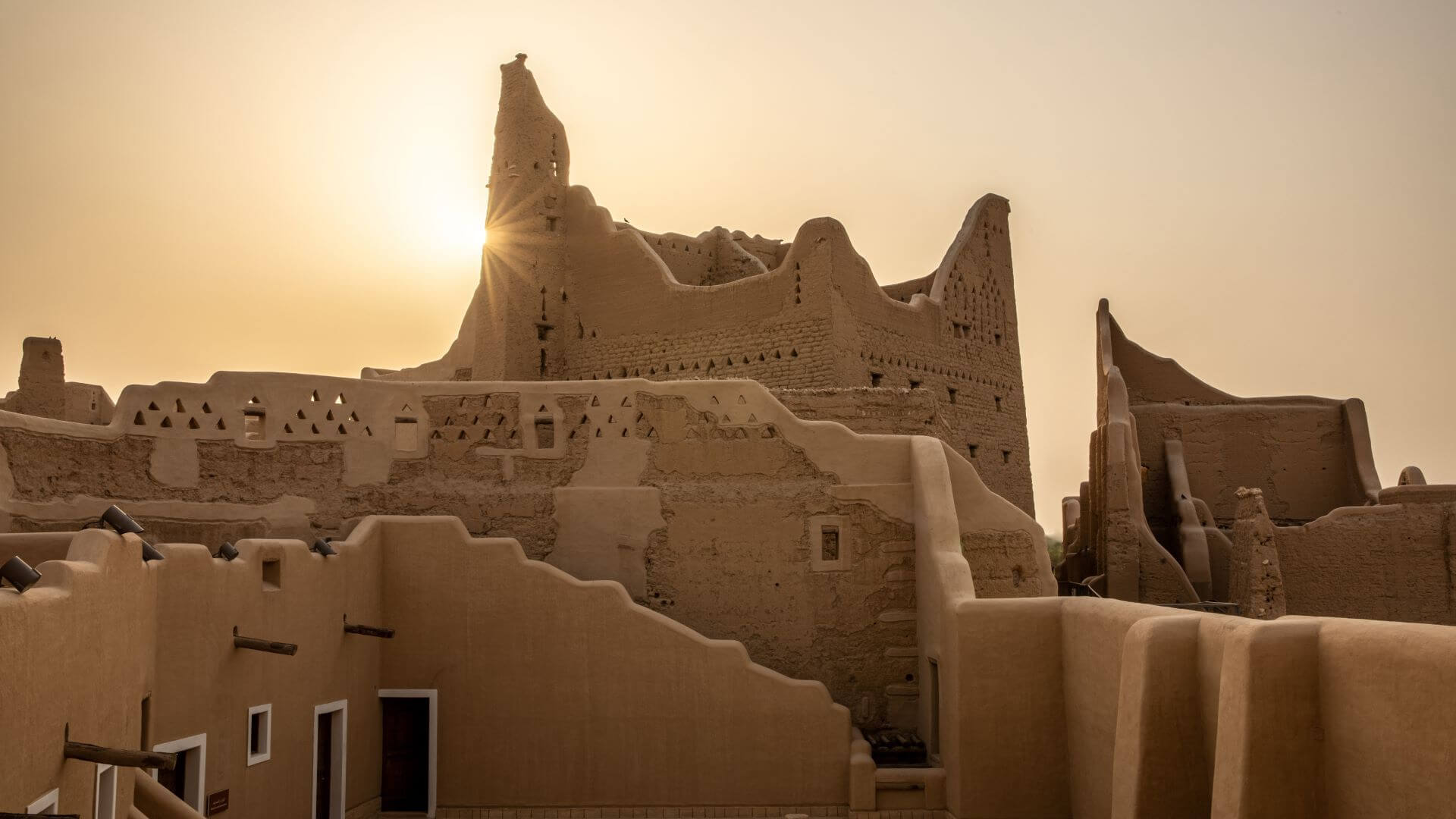 Sotheby’s to Hold Its First International Auction in Saudi Arabia