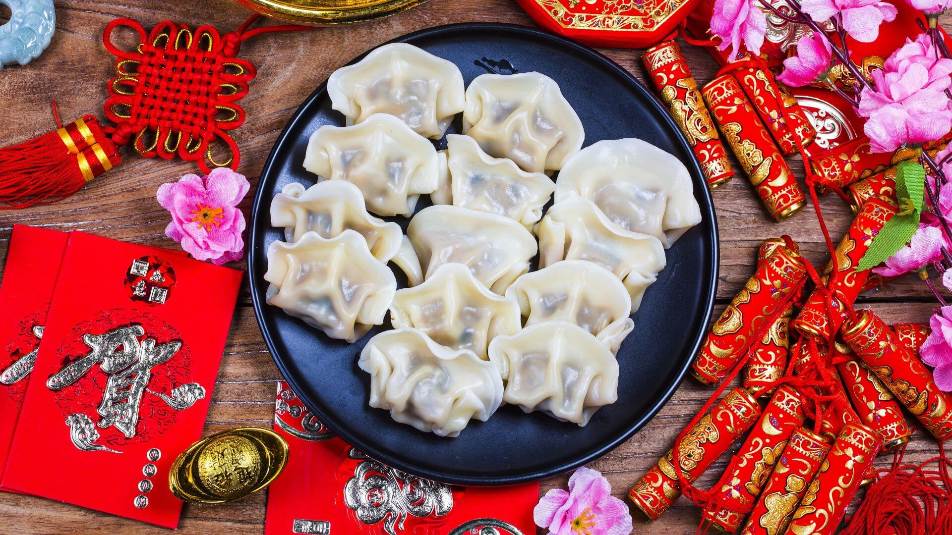 8 Auspicious Food to Welcome the Chinese New Year
