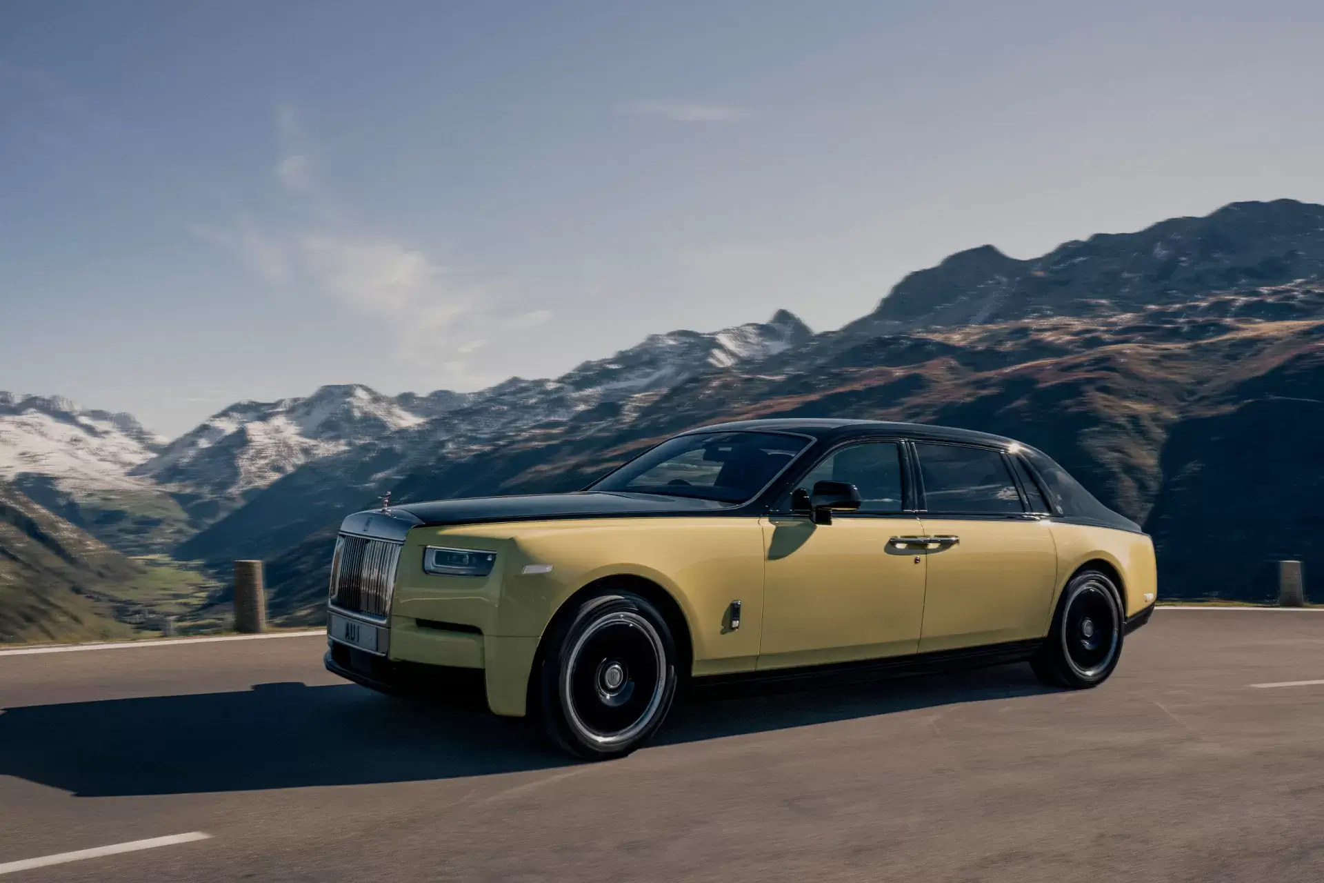เสียงปิดประตูยังเลือกได้ แล้วอะไรที่เป็นไปไม่ได้ใน Rolls-Royce Bespoke