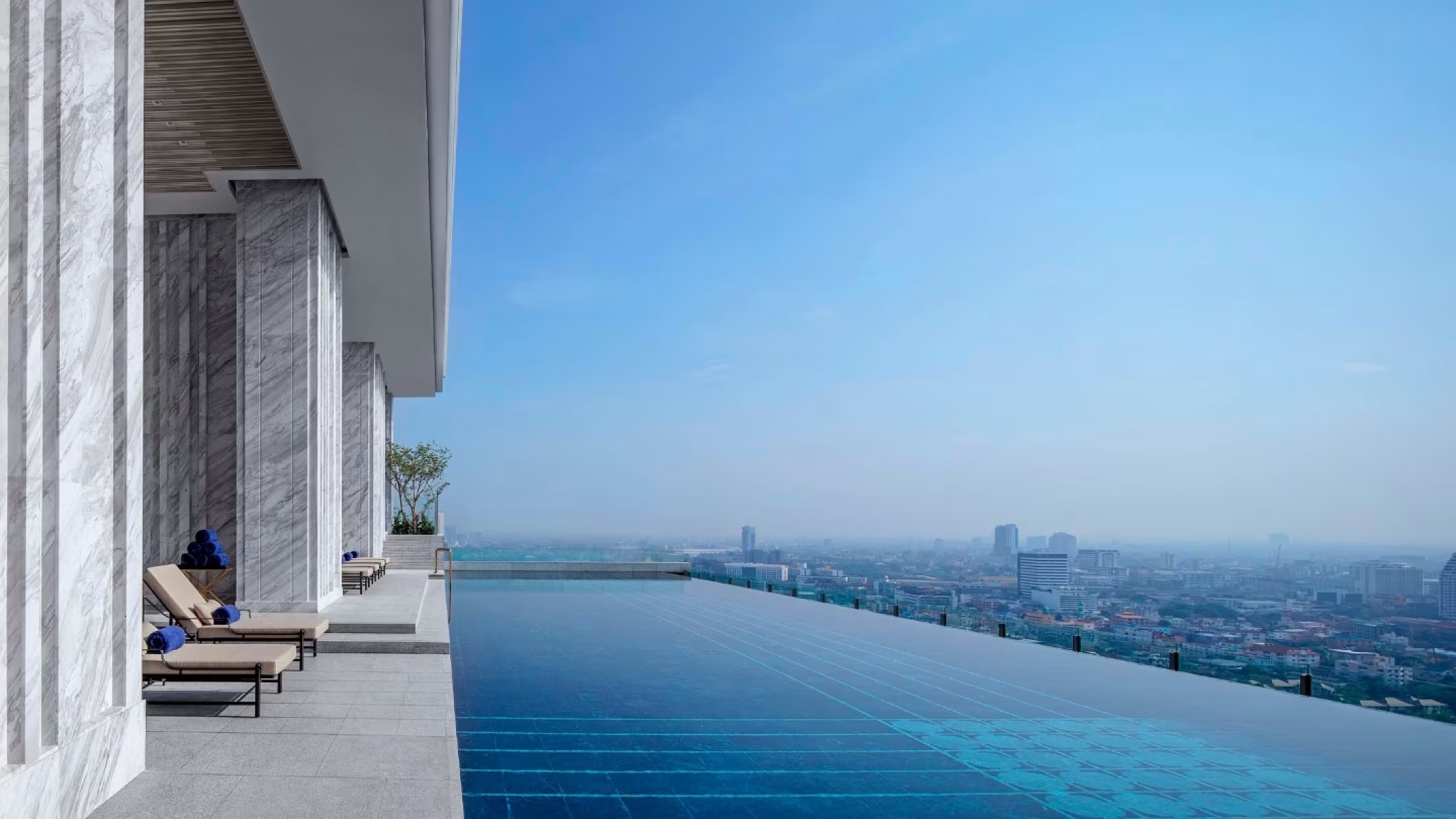 Buyer’s Guide: Choosing the Right Luxury Long-Stay Residence in Bangkok